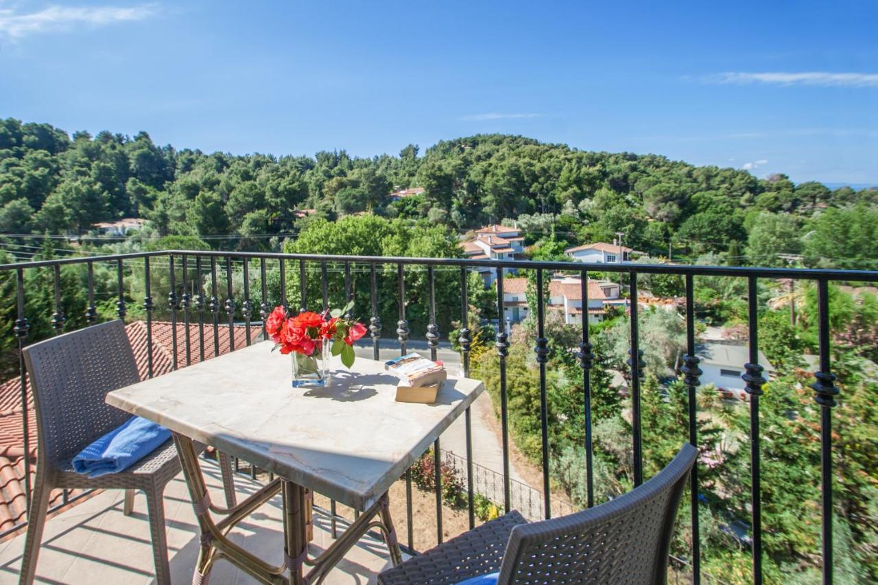 Hermes Hotel Vromolimnos 외부 사진